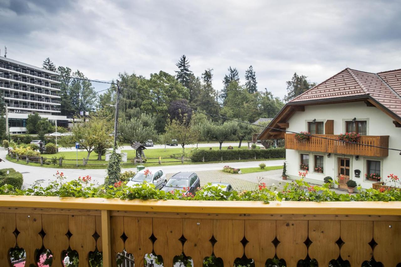 Garni Hotel Berc Bled Bagian luar foto