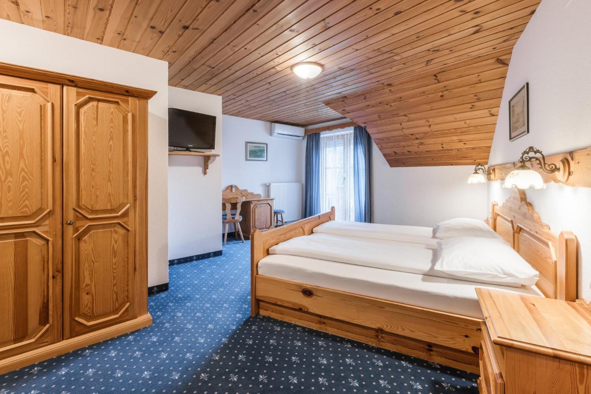 Garni Hotel Berc Bled Bagian luar foto