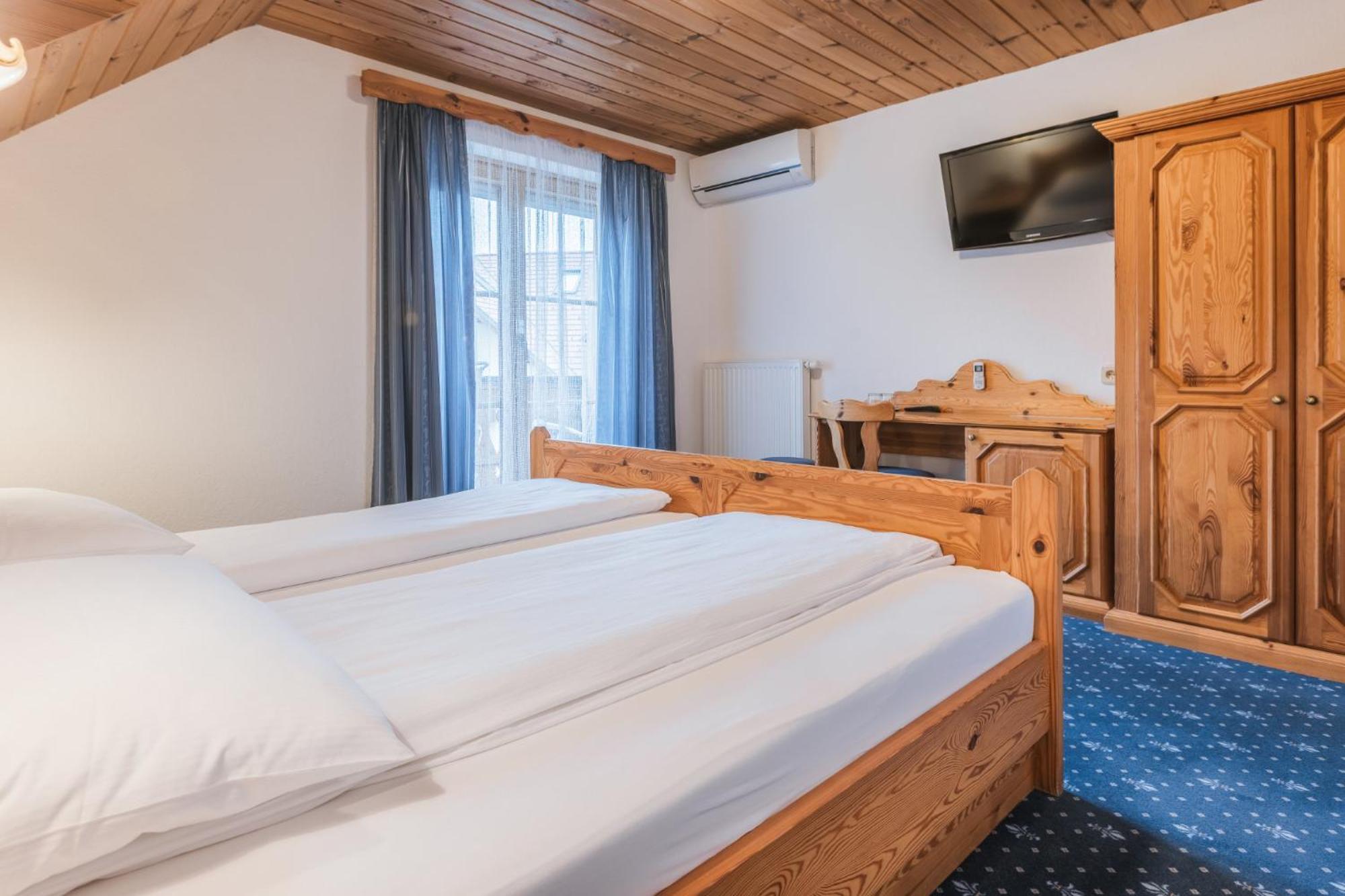 Garni Hotel Berc Bled Bagian luar foto