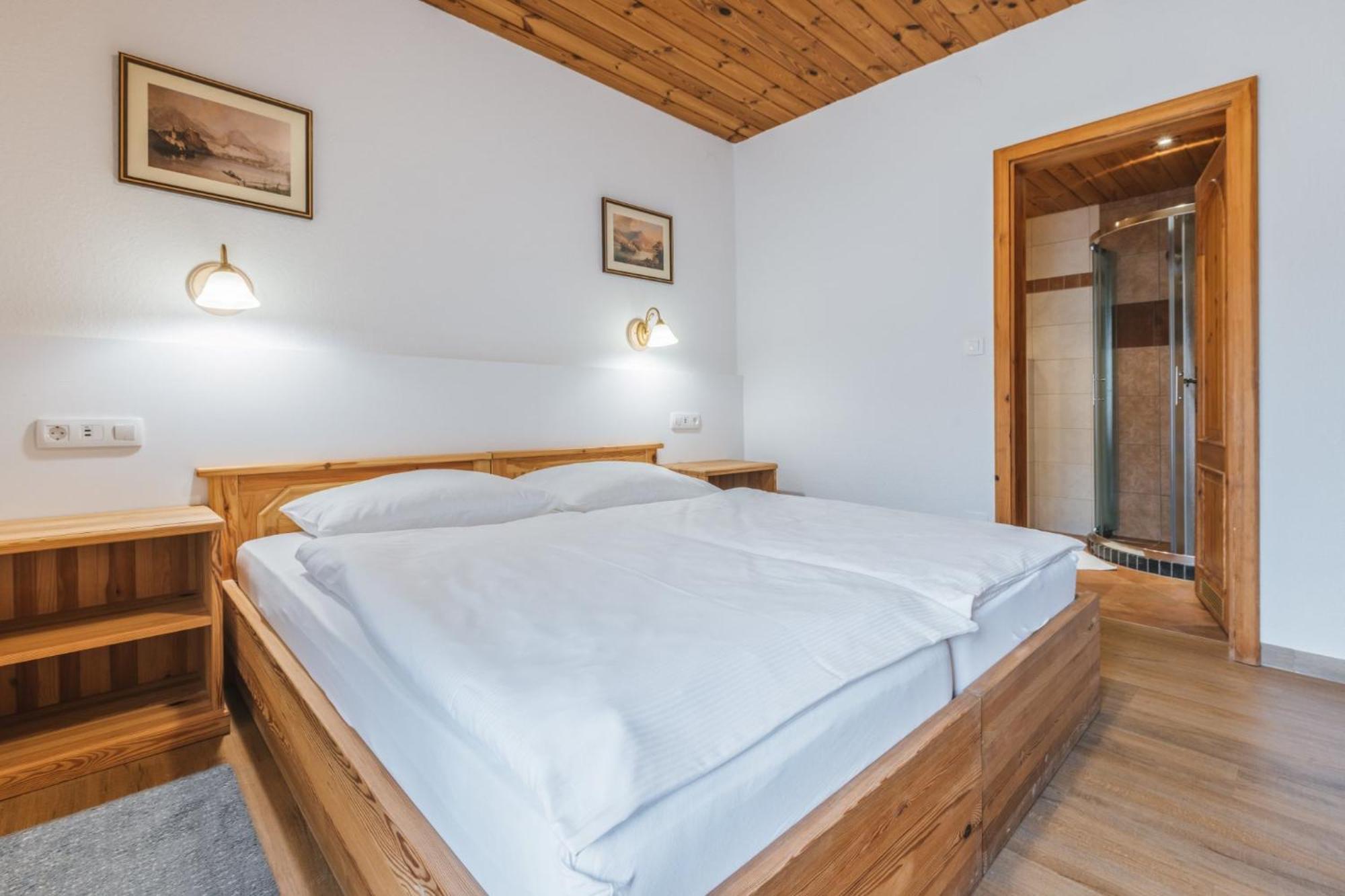 Garni Hotel Berc Bled Bagian luar foto