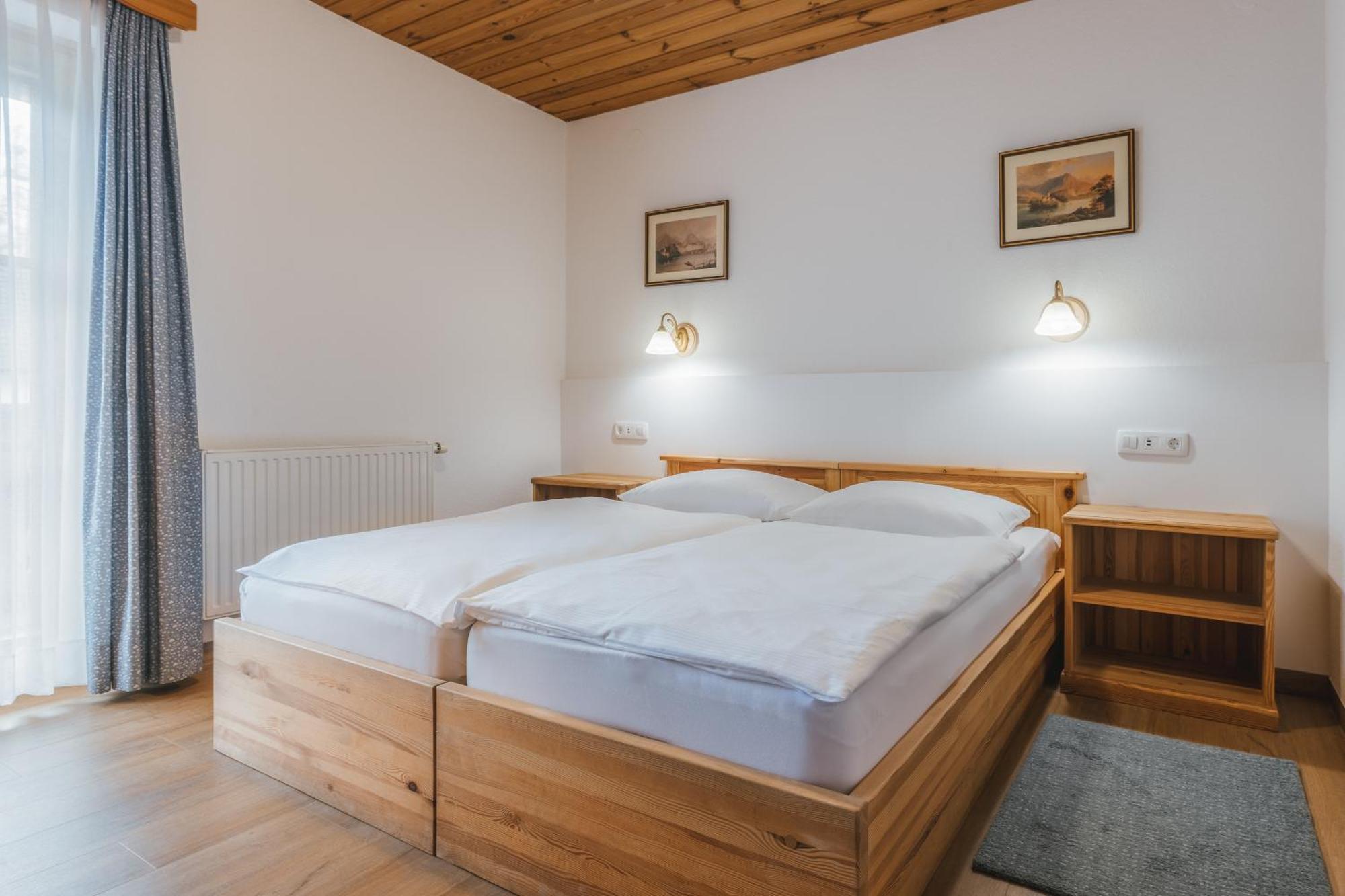 Garni Hotel Berc Bled Bagian luar foto